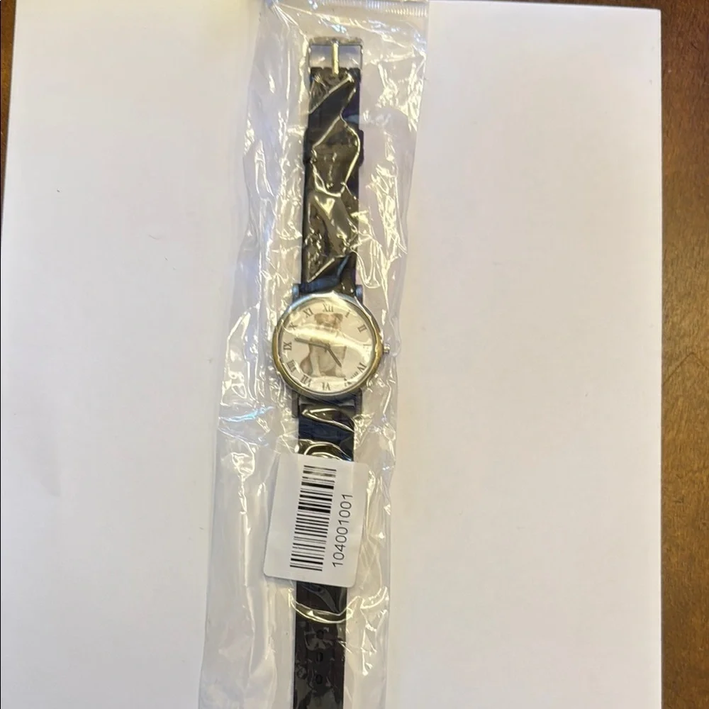 English Bulldog Face Watch, Black Runner Strap, adjustable, needs battery, NWT